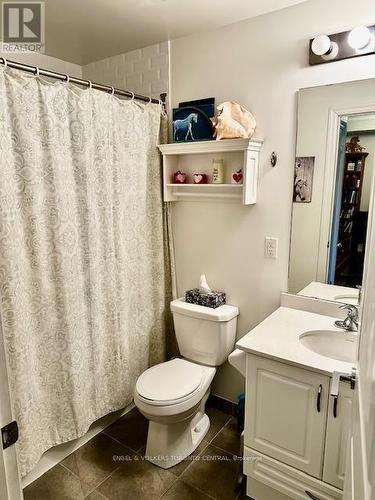 #214 -3563 Lake Shore Blvd W, Toronto, ON - Indoor Photo Showing Bathroom