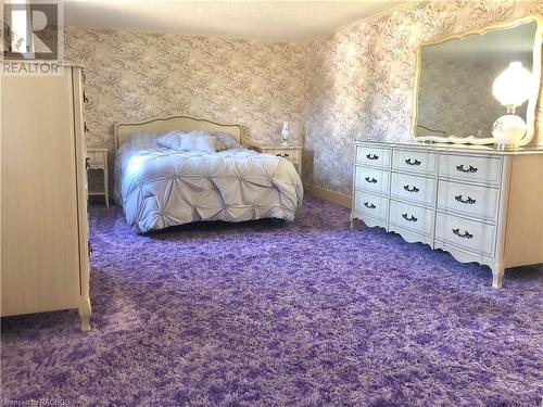 958 6Th Avenue W, Owen Sound, ON - Indoor Photo Showing Bedroom