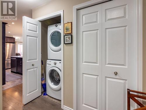3388 Skaha Lake Road Unit# 601, Penticton, BC - Indoor Photo Showing Laundry Room
