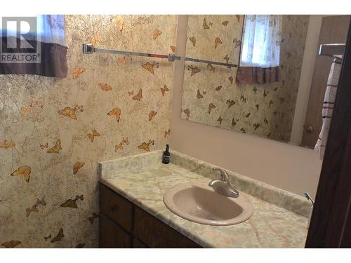 784 Funn Street, Quesnel, BC - Indoor Photo Showing Bathroom