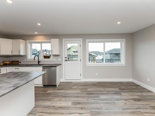4005 Buckstone Rd, Courtenay, BC - Indoor Photo Showing Kitchen