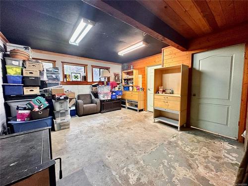 1498 Carrington Bay Rd, Cortes Island, BC - Indoor