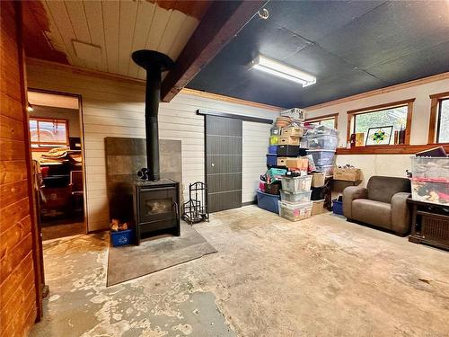 1498 Carrington Bay Rd, Cortes Island, BC - Indoor Photo Showing Other Room