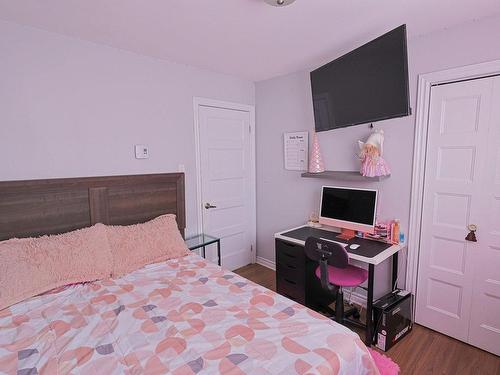 Bedroom - 700 Rue Robidoux, Marieville, QC - Indoor Photo Showing Bedroom