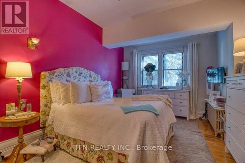 52 Lacroix Street, Chatham-Kent, ON - Indoor Photo Showing Bedroom