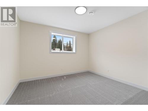 1840 10 Street Sw Unit# 24, Salmon Arm, BC - Indoor Photo Showing Other Room