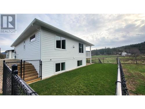 1840 10 Street Sw Unit# 24, Salmon Arm, BC - Outdoor With Exterior