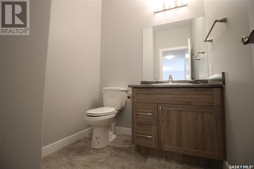 158 Heritage Landing Crescent, Battleford, SK - Indoor Photo Showing Bathroom