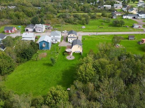 19 Beatons Lane, Springhill, NS 