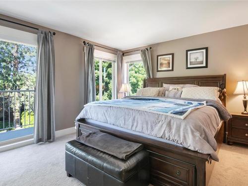 4932 Windsong Crescent, Kelowna, BC - Indoor Photo Showing Bedroom