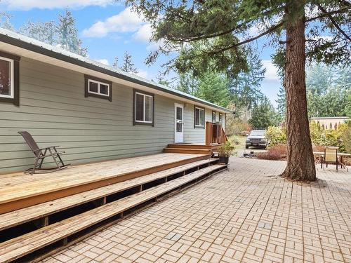 1324 Anderton Rd, Comox, BC - Outdoor With Deck Patio Veranda With Exterior