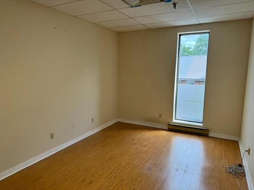 Office - 207-10 Boul. Churchill, Longueuil (Greenfield Park), QC - Indoor Photo Showing Other Room