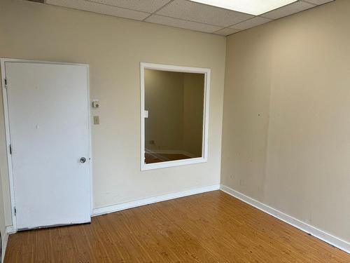 Office - 207-10 Boul. Churchill, Longueuil (Greenfield Park), QC - Indoor Photo Showing Other Room