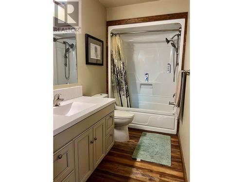 38 Eagle Heights Drive, Fort St. John, BC - Indoor Photo Showing Bathroom