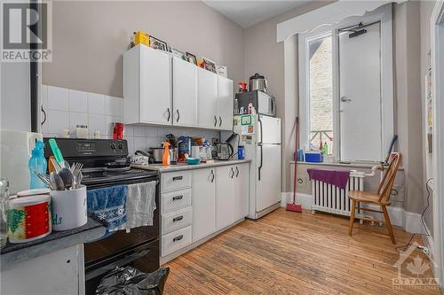 73 King Street W, Brockville, ON - Indoor Photo Showing Kitchen