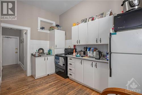 73 King Street W, Brockville, ON - Indoor Photo Showing Kitchen