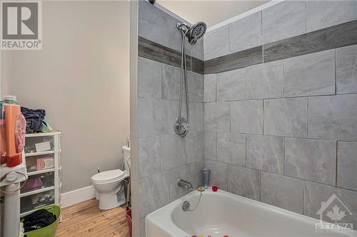 73 King Street W, Brockville, ON - Indoor Photo Showing Bathroom