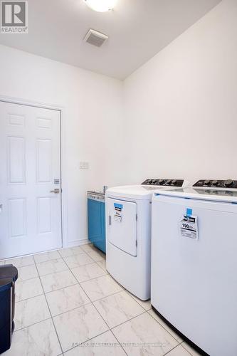 17 Harvest Crescent, Barrie, ON - Indoor Photo Showing Laundry Room