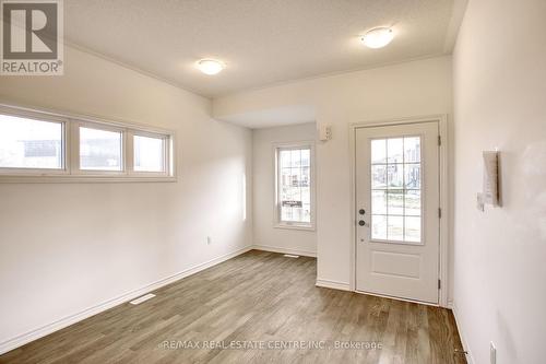 17 Harvest Crescent, Barrie, ON - Indoor Photo Showing Other Room