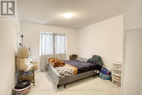 17 Harvest Crescent, Barrie, ON - Indoor Photo Showing Bedroom