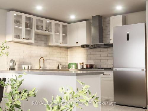 Unit 2-200 Elizabeth St, Orangeville, ON - Indoor Photo Showing Kitchen With Upgraded Kitchen