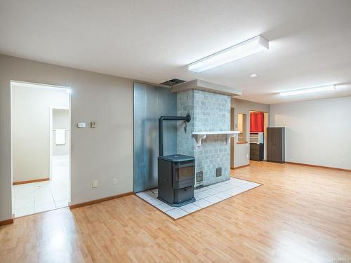 329 Mclean St South, Campbell River, BC - Indoor With Fireplace