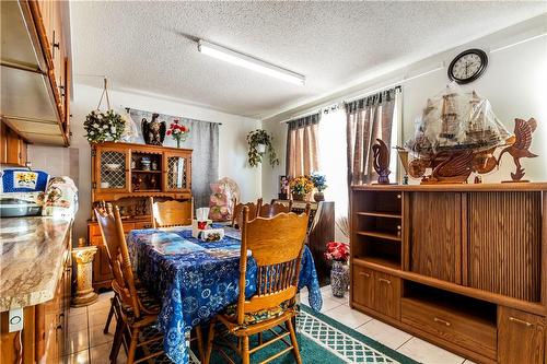 1295 Cannon Street E, Hamilton, ON - Indoor Photo Showing Dining Room