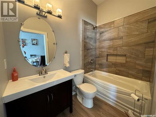 709 2Nd Street, Chamberlain, SK - Indoor Photo Showing Bathroom