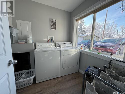 709 2Nd Street, Chamberlain, SK - Indoor Photo Showing Laundry Room