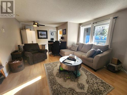 202 3033 Ospika Boulevard, Prince George, BC - Indoor Photo Showing Living Room