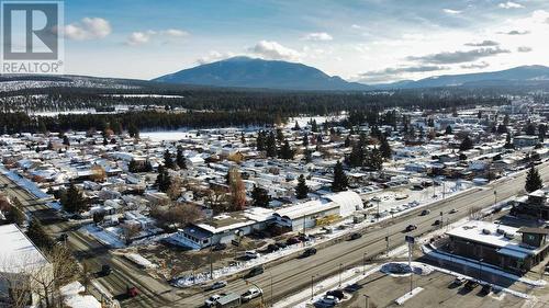 2025 10Th Street, Cranbrook, BC - Outdoor With View