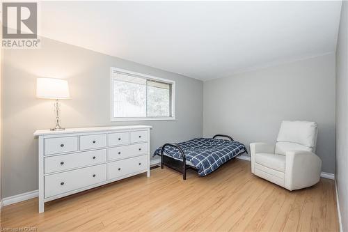 18 Carnaby Crescent, Guelph, ON - Indoor Photo Showing Bedroom