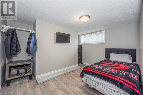 18 Carnaby Crescent, Guelph, ON - Indoor Photo Showing Bedroom