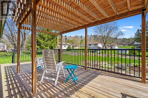 8 Burgess Cres, Hamilton Township, ON - Outdoor With Deck Patio Veranda With Exterior