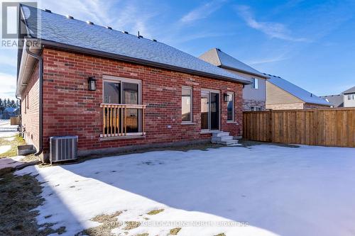 13 Maidens Cres, Collingwood, ON - Outdoor With Exterior