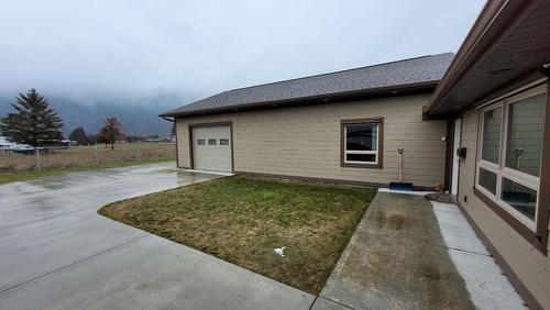 1648 75Th Avenue, Grand Forks, BC - Outdoor With Exterior