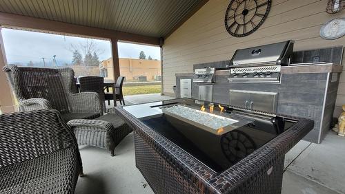 1648 75Th Avenue, Grand Forks, BC - Outdoor With Deck Patio Veranda With Exterior