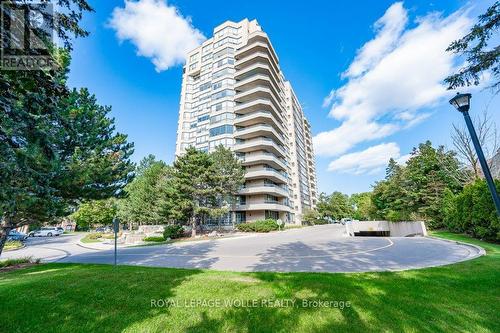 #1601 -4 Willow St, Waterloo, ON - Outdoor With Balcony With Facade