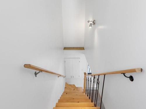 Escalier - 4711 Route 344, Saint-Placide, QC - Indoor Photo Showing Other Room