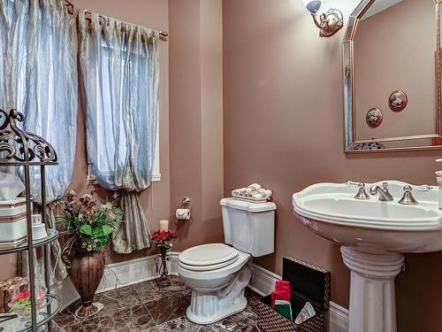Salle de bains - 4265 Rue Claude-Henri-Grignon, Montréal (Saint-Laurent), QC - Indoor Photo Showing Bathroom