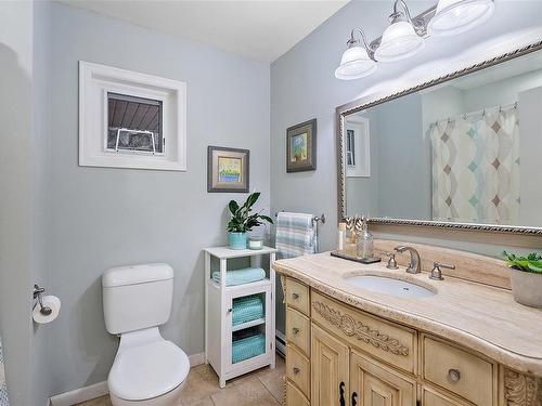 710 Windover Terr, Metchosin, BC - Indoor Photo Showing Bathroom