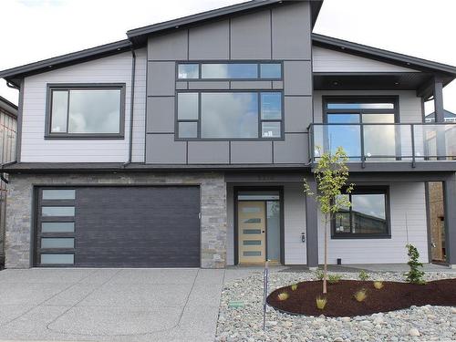 3210 Woodrush Dr, Duncan, BC - Outdoor With Facade