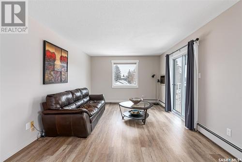 204 2405 1St Avenue W, Prince Albert, SK - Indoor Photo Showing Living Room