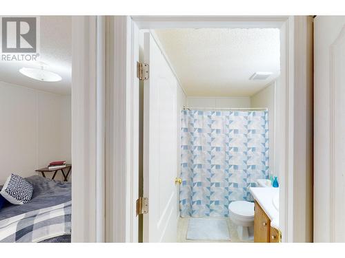 4 3642 Hilborn Road, Quesnel, BC - Indoor Photo Showing Bathroom