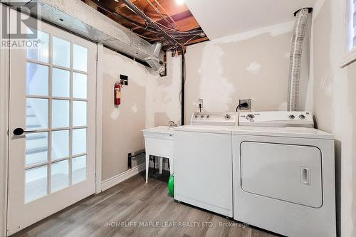 211 Dunsdon St, Brantford, ON - Indoor Photo Showing Laundry Room