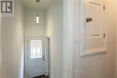 261 Vine Street, St. Catharines, ON - Indoor Photo Showing Other Room
