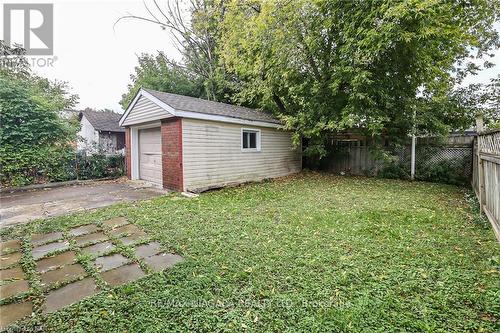 261 Vine St, St. Catharines, ON - Outdoor