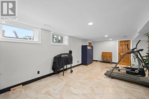 102 Albert Street, Kawartha Lakes, ON - Indoor Photo Showing Gym Room