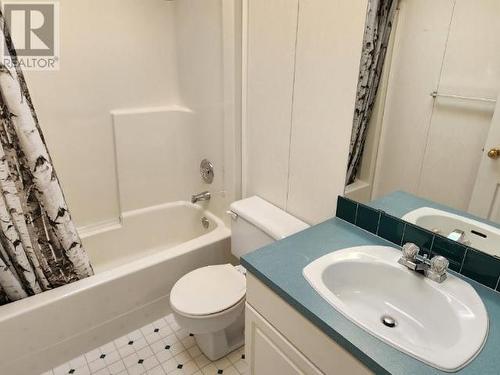 261-7575 Duncan Street, Powell River, BC - Indoor Photo Showing Bathroom