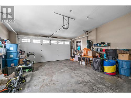 456 Okaview Road, Kelowna, BC - Indoor Photo Showing Garage